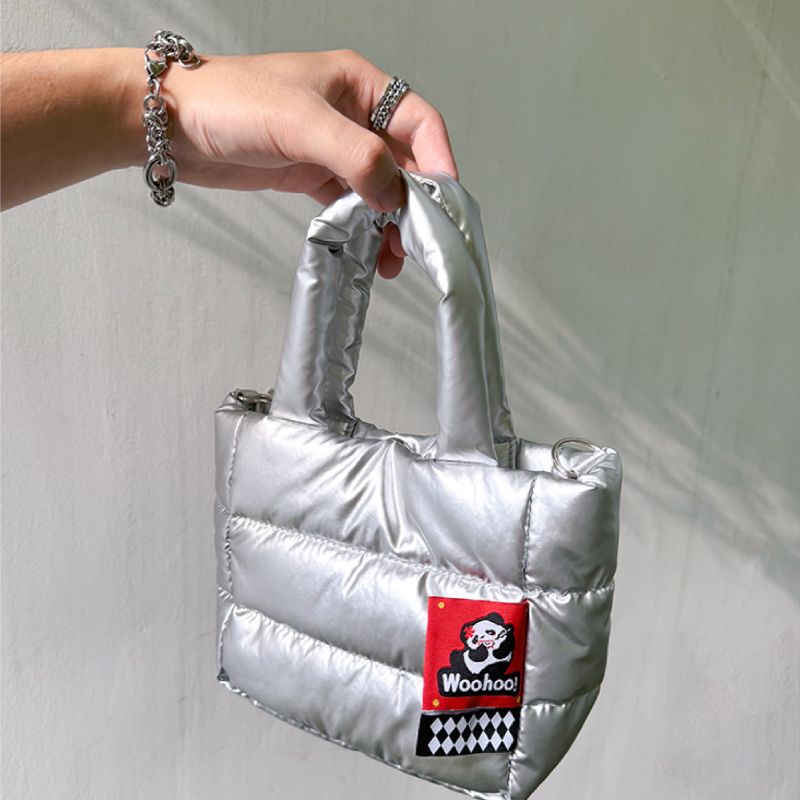 Large-capacity CCTV huahuadehua series bags suitable for daily commutes