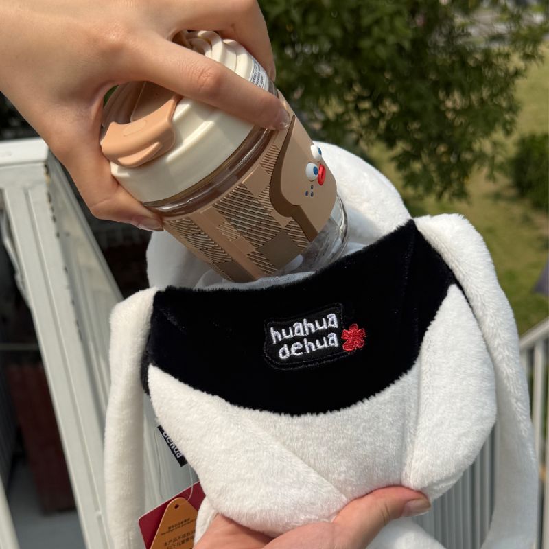 Detachable cute panda Hua Hua crossbody bag