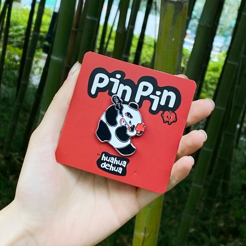 huahuadehua Giant Panda PIN