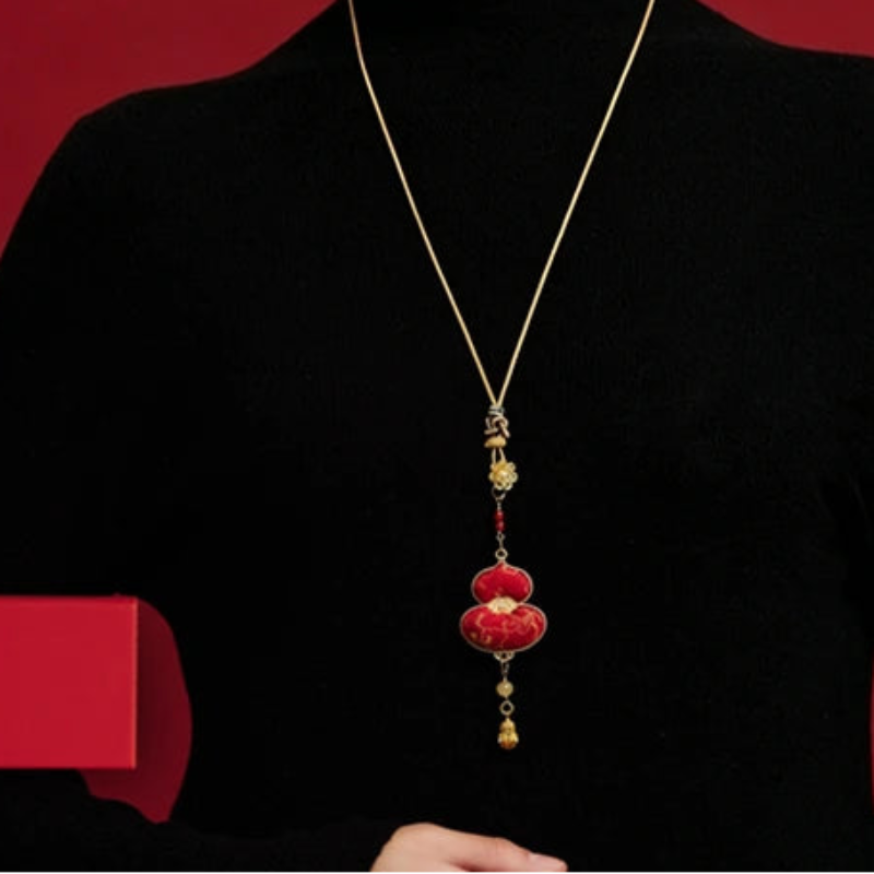 Song Brocade Necklace – Floral Elegance Collection