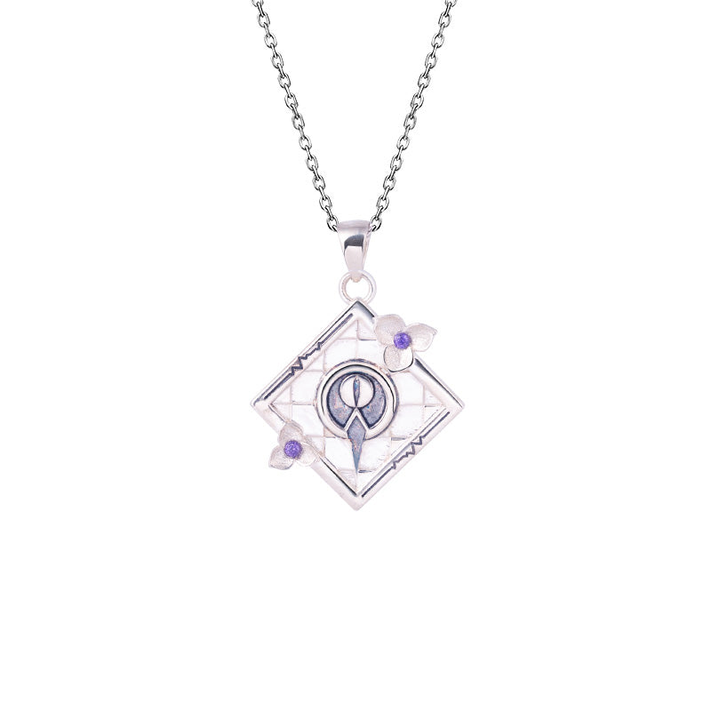 Liu Xiao Link Click Pendant Necklace featuring floral design and zirconia diamond, 925 silver material.