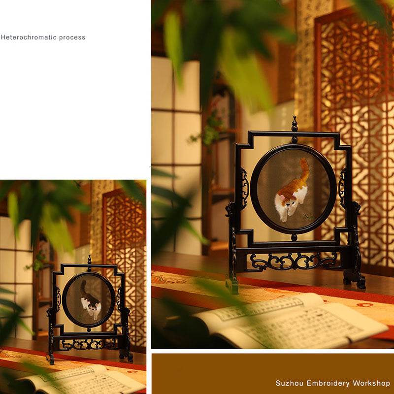 Double-Sided Silk Cat Embroidery - Multicolor Suzhou Style Art Display Heritage Folk Craft Collectible