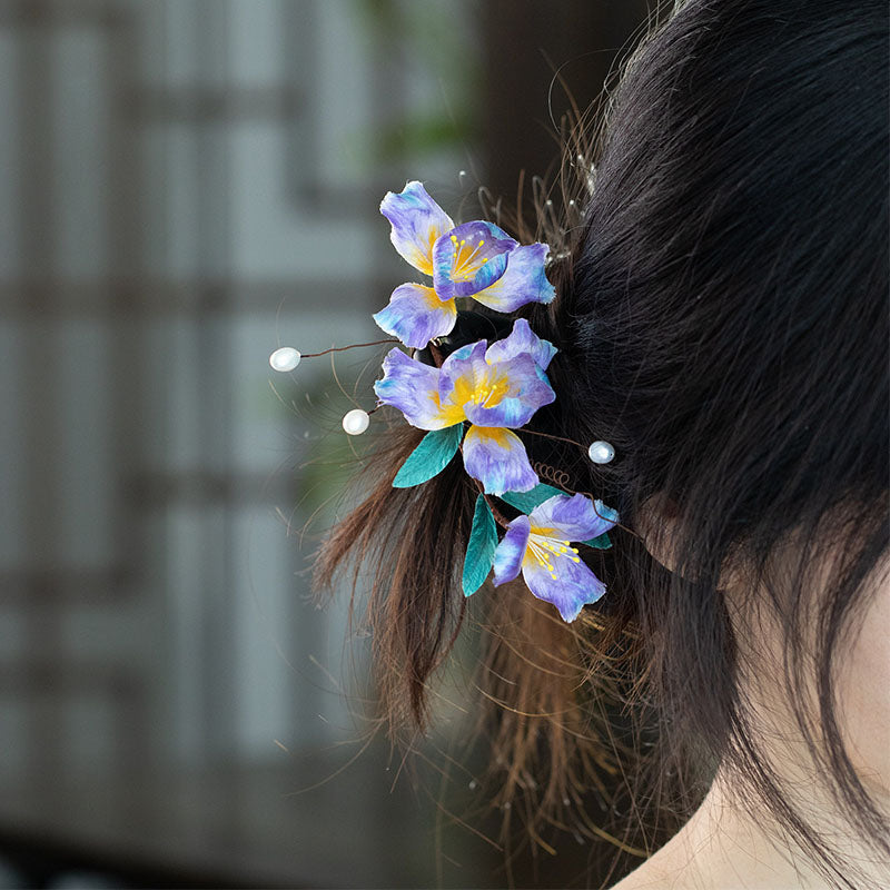 Handcrafted Velvet Iris Hair Clips – Luxurious Sandalwood Pair for Classic Hanfu Style Heritage Artisan Gift