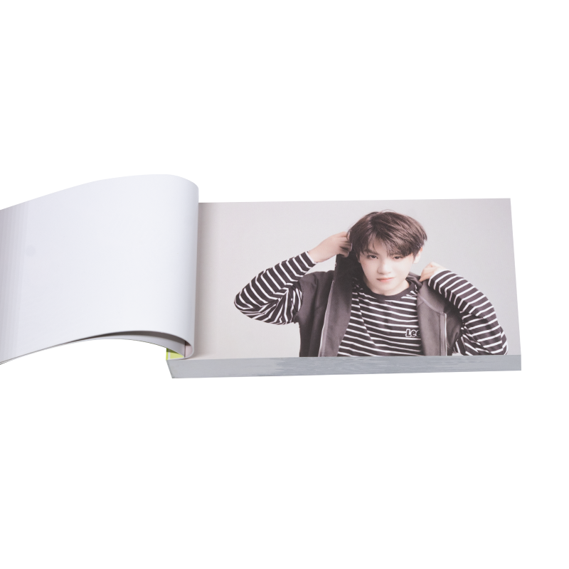 Huang Minghao Flip Book Justin 120 Frame Flip Book
