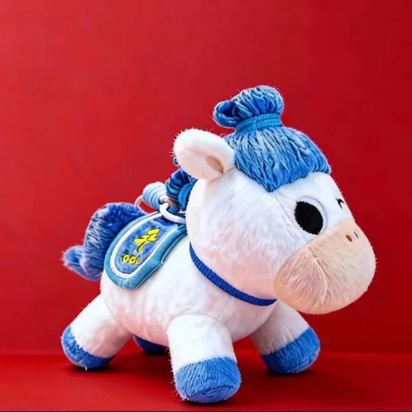 CCTV's small horse pendant represents "peace, prosperity, and gentleness".