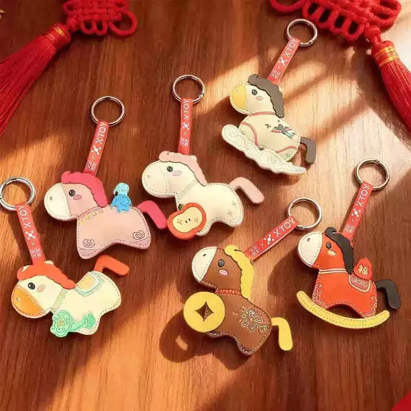 Leather horse pendant